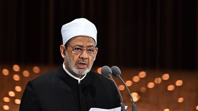 ولي عهد بريطانيا يدعو شيخ الأزهر لزيارة أكسفورد.. وسفير إنجلترا: دوركم بارز في تعزيز السلام وتواصل الأديان