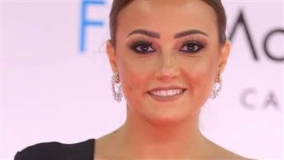 بشرى: أغاني محمد رمضان بها جنون عظمة.. وتغيير أسماء مطربي المهرجانات بلح