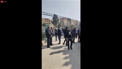 وصول جثمان نادية عصمت السادات لمسجد السلام لأداء صلاة الجنازة | فيديو