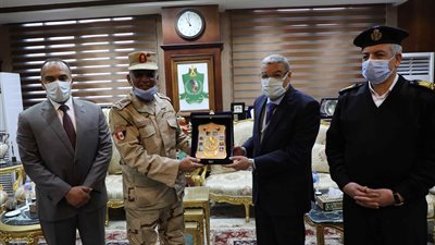 محافظ المنيا يشهد احتفال جمعية المحاربين القدماء وضحايا الحرب بـ يوم الشهيد