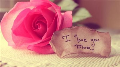  أغاني عيد الأم الجديدة.. أشهرها أوبريت أمي ثم أمي