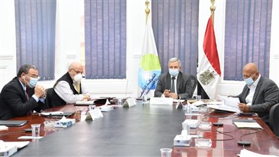 رئيس القابضة للمياه يتابع استعدادات الشركات لاستقبال موسم الصيف وشهر رمضان