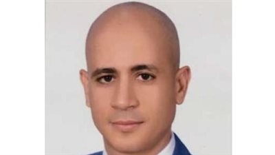 رئيس الجالية المصرية بأوكرانيا: الإعلام الغربي يهول الأزمة والوضع لا يستدعي القلق حتى الآن | بث مباشر