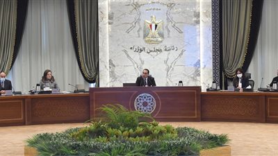 الحكومة: لن نسمح بإخفاء التجار الجشعين للسلع