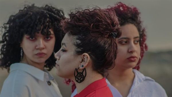 مصور يواجه التنمر