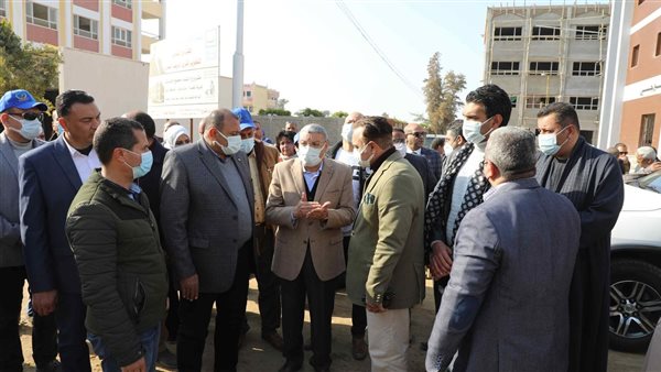 محافظ المنيا يتفقد