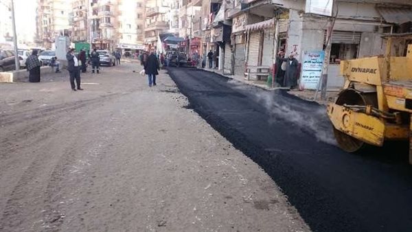 أعمال رصف شارع التحرير