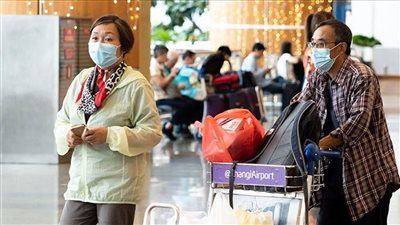 بعد انخفاض إصابات متحور أوميكرون.. سنغافورة تستأنف إعادة فتح حدودها