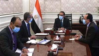 الحكومة تكشف حقيقة الأنباء المتداولة بشأن وجود لقاحات مضادة لفيروس كورونا في الصيدليات | بث مباشر