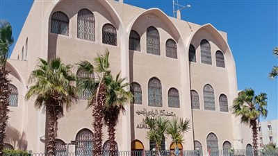 بمناسبة مرور 29 عاما على افتتاحه.. متحف الوادي الجديد يعرض مُقتنيات أثرية لحكام الواحات | صور