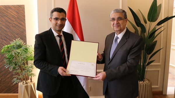  الدكتور محمد شاكر