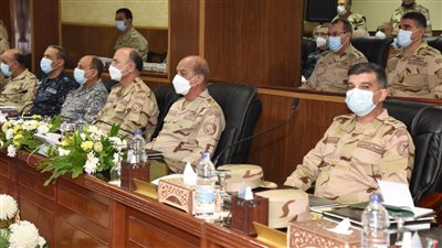 رئيس الأركان يشهد تنفيذ المرحلة الختامية لمشروع مراكز القيادة الاستراتيجي التعبوي المشترك سيناء 6