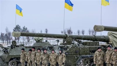 قصف مدفعي في شرق أوكرانيا.. وتبادل الاتهامات بين كييف والانفصاليين | بث مباشر