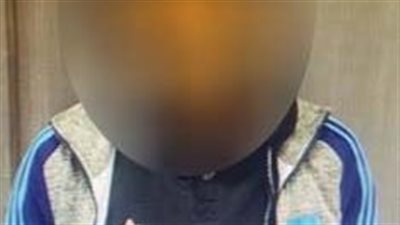 استولى على صور من حساباتهن.. الداخلية تضبط شخصًا بالفيوم هدد وابتز 8 سيدات عبر فيسبوك 