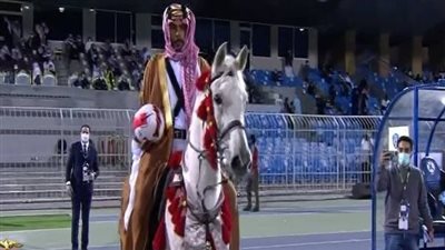 تعرف على سر احتفال الخيول في مباراة الهلال والشباب بالدوري السعودي