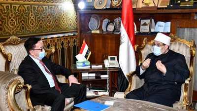 وزير الأوقاف يستقبل سفير كازاخستان بالقاهرة لبحث سبل التعاون المشترك