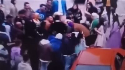 بث مباشر| مصففة شعر عروس الإسماعيلية التي تعدى عليها عريسها: المارة قالوا دي مراته يكش يقتلها