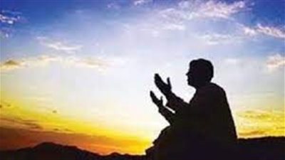 سنن الجمعة المستحبة.. كثرة الصلاة على النبي والتبكير إلى المسجد