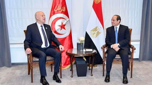  السيسي يلتقي الرئيس