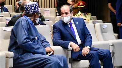 السيسي يلتقي الرئيس النيجيري على هامش فعاليات القمة الأوروبية الإفريقية | صور