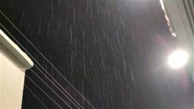 رياح متوسطة وسقوط أمطار خفيفة على قرى ومراكز سوهاج | صور