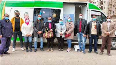 مستشار وزير الصحة تتفقد العيادات المتنقلة المشاركة بحملة لا انتظار-لا زحام في المنوفية