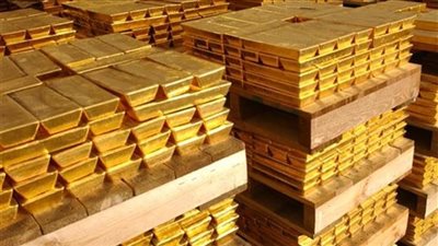 الكنز المدفون.. التنقيب عن الذهب في صحراء مصر يضعها بين كبار العالم