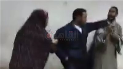حقيقة فيديو تعدي أمن مستشفى بالمنيا على المواطنين|فيديو