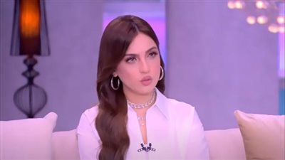 بعد تصريحاتها المثيرة للجدل.. هاشتاج أوقفوا ياسيمن عز يتصدر تريند تويتر 