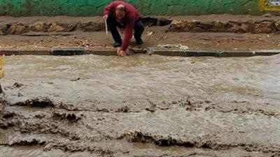 الطقس الآن.. مياه السيول تُغرق شوارع الشرقية وتحرك حكومي عاجل | صور