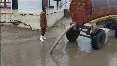  رفع مخلفات الأمطار بجميع مدن وقرى كفر الشيخ