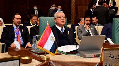 جبالي: العالم العربي يمر بمنعطف خطير يفرض علينا أن نكون على قدر مسئولياتنا 