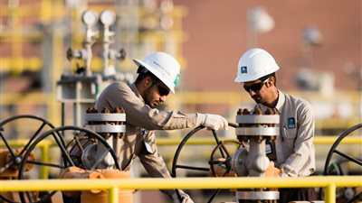 أسعار النفط عالميا اليوم السبت 19 فبراير 2022 وخام برنت يسجل 93.80 دولار