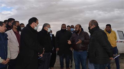 للتأكد من جاهزيته لاستقبال مياه الأمطار.. محافظ المنيا يتفقد مخر سيل أولاد يونس