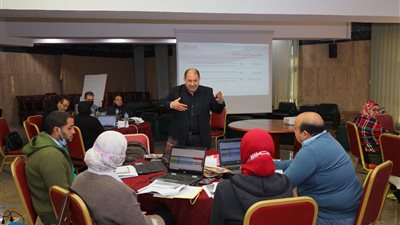 جائزة مصر للتميز الحكومي تنتهي من تأهيل مقيمي التميز الداخلي بـ أربع جامعات