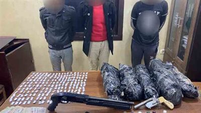 ضبط أعضاء تشكيل عصابي بحوزتهم موادًا مخدرة وأسلحة نارية بالغربية 