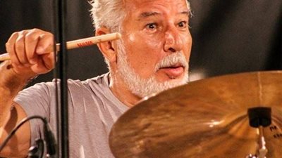 صالون الأوبرا الثقافي يستضيف رائد موسيقى الجاز يحيى خليل 