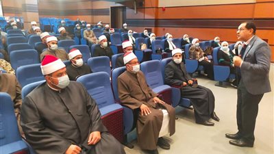 انعقاد دورة الدراسات الاستراتيجية وتحديات الأمن القومي بأكاديمية الأوقاف الدولية لليوم الثاني على التوالي