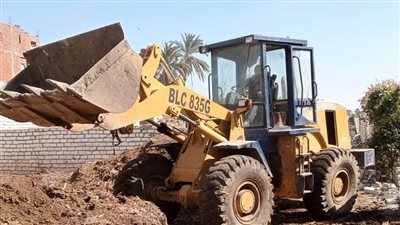 إزالة 35 حالة تعدٍ بالبناء المخالف على أرض زراعية بالمنيا