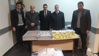 جمارك مطار القاهرة تضبط محاولة تهريب كمية من الأدوية البشرية