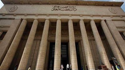 تشاجرت مع ابنتهم.. محاكمة 4 متهمين بقتل والد فتاة بدار السلام