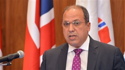 رئيس الجامعة البريطانية يهنئ القاهرة 24 على جائزة أفضل منصة إخبارية بالشرق الأوسط