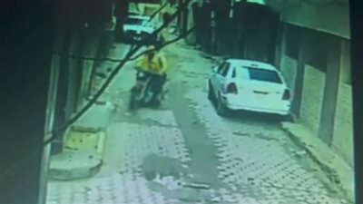 على طريقة فتاة المعادي.. سحل أخرى بالمعصرة وسرقة هاتفها والأمن يضبط المتهم