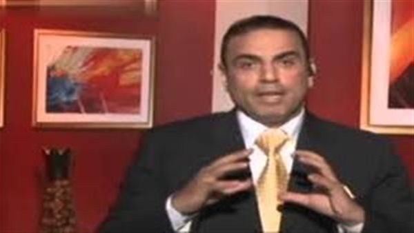 الدكتور عادل عبد