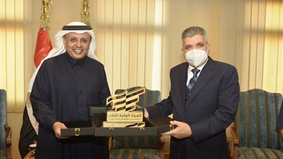 الفريق أسامة ربيع يلتقي رئيس هيئة للنقل السعودي لبحث سبل التعاون المشترك