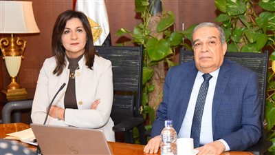 نبيلة مكرم تستقبل وزير الإنتاج الحربي وخبير مصري بأمريكا استعدادًا لمؤتمر مصر تستطيع 