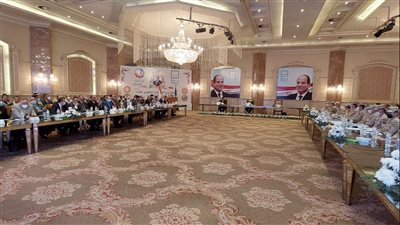 مستشار الرئيس ومحافظ البحيرة يستعرضان الموقف التنفيذي لمشروعات حياة كريمة