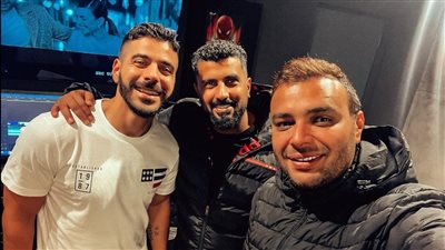 عمرو عاكف ينشر كواليس مونتاج كليب مع نفسي لـ رامي صبري