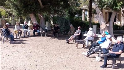 وفد سياحي متعدد الجنسيات يزور منطقتي آثار بني حسن وتونا الجبل بالمنيا