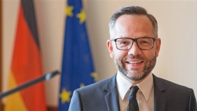 ألمانيا: لن يتم إبرام عقود غاز جديدة مع روسيا.. ولا يمكن تعميق العلاقات الاقتصادية